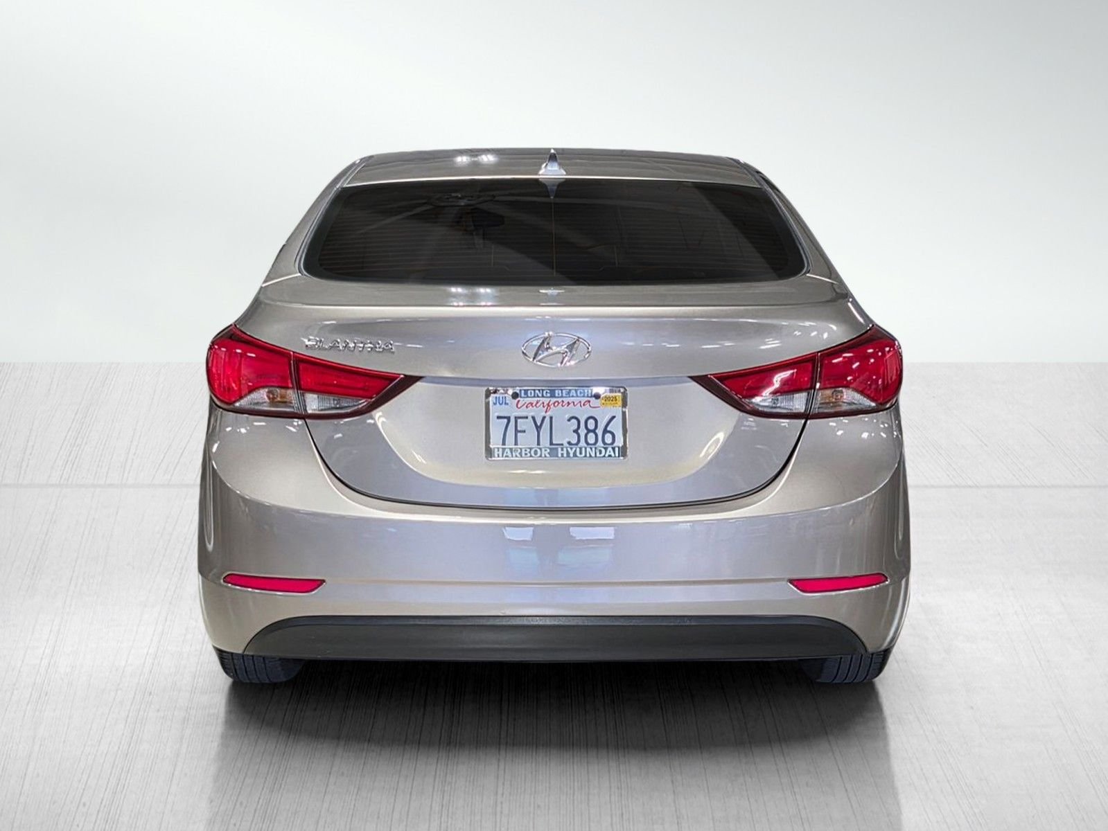 Used 2014 Desert Bronze Hyundai SE image 6