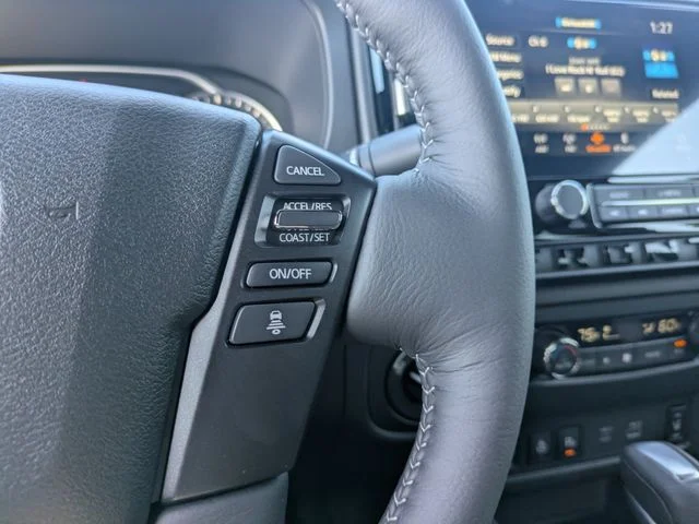 New 2026 Super Black Nissan Crew Cab SV image 27