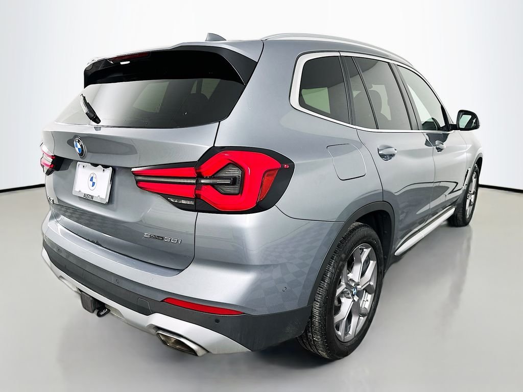 Used 2023 Skyscraper Grey Metallic BMW sDrive30i image 5