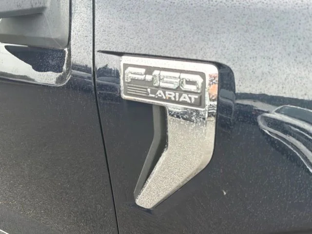 Used 2025 Antimatter Blue Metallic Ford Lariat image 17
