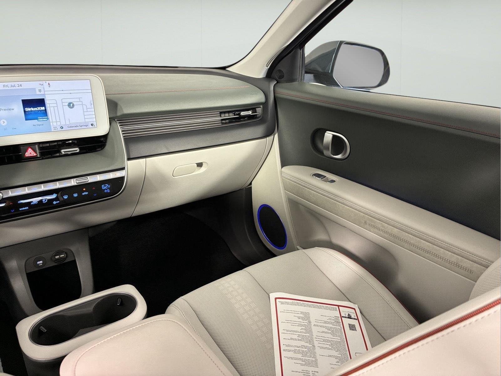 Used 2023 Digital Teal Hyundai SEL image 34