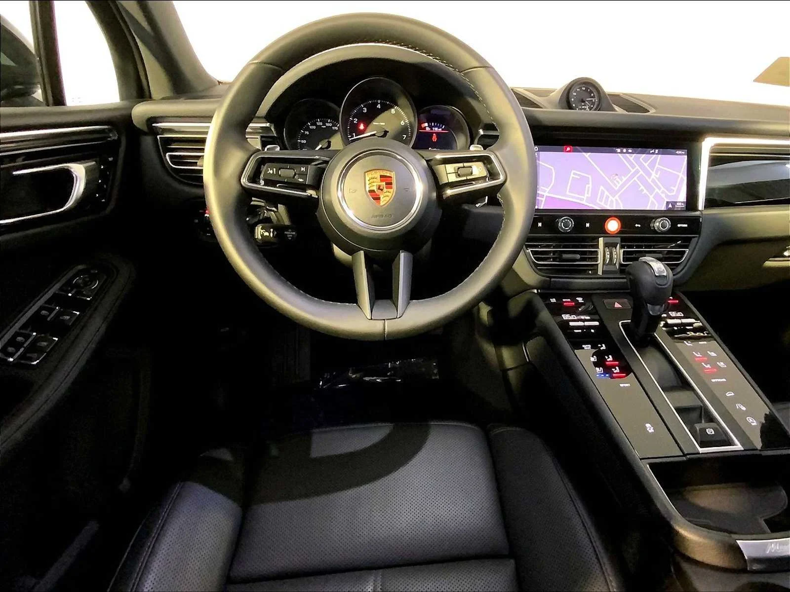 2026 Porsche Macan Base - Photo 13