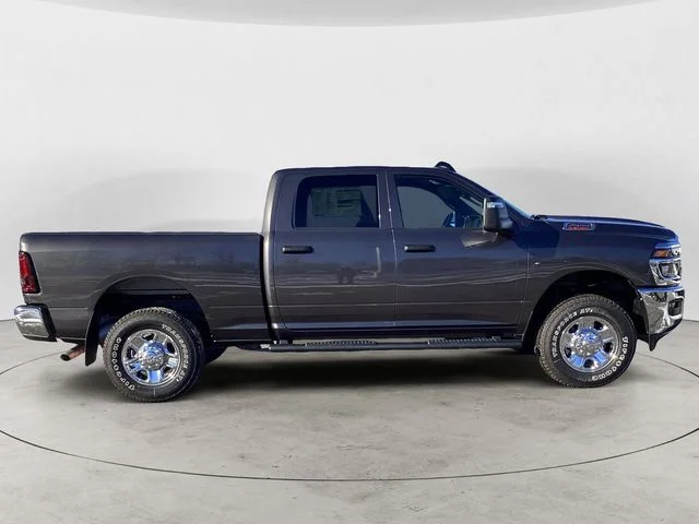 New 2026 Crystal Metallic Ram TRADESMAN CREW CAB 4X4 6