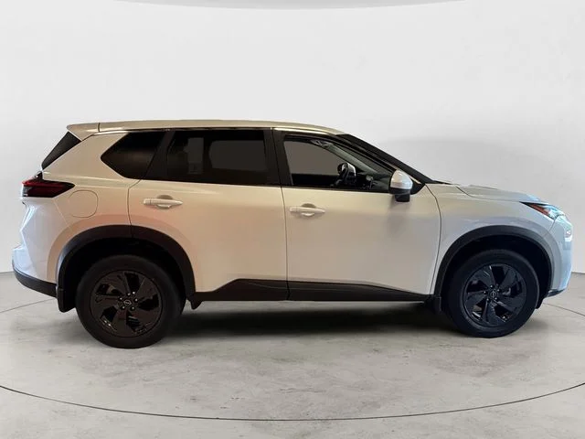 New 2026 Everest White Pearl Tricoat Nissan SV image 7