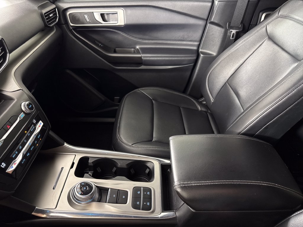 2020 Ford Explorer XLT - Photo 22