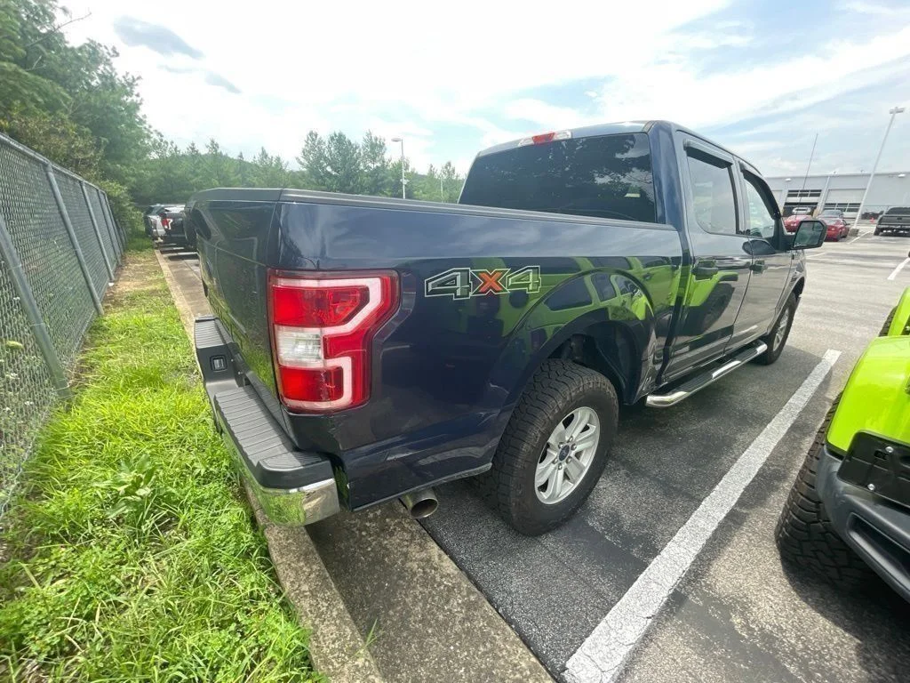 Used 2019 Blue Ford XLT image 15
