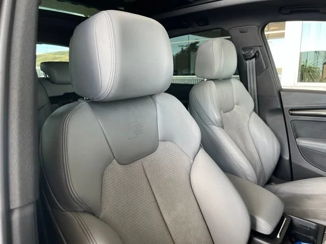 Used 2022 Silver Metallic Audi Premium Plus image 61