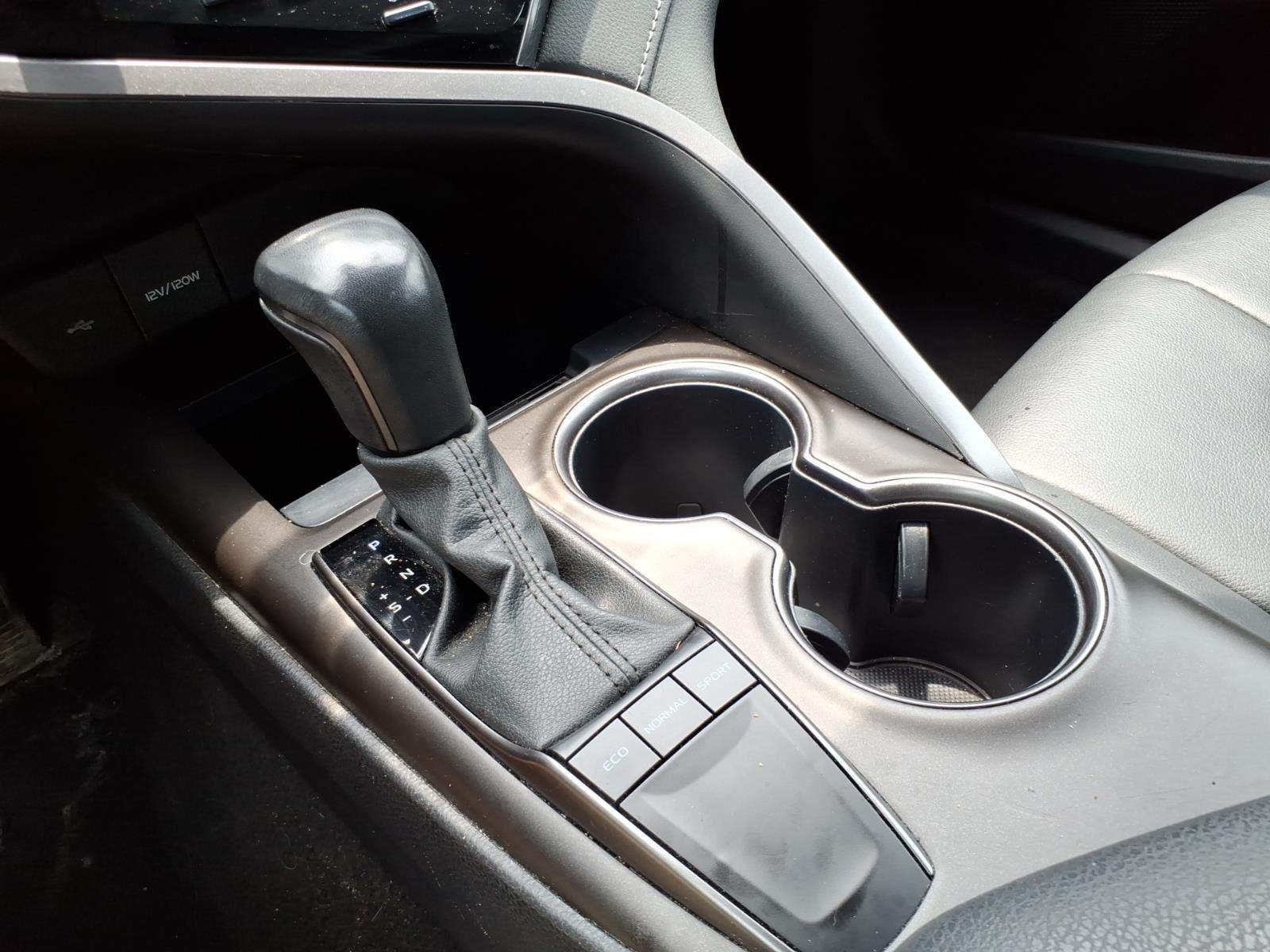 Used 2023  TOYOTA  image 23