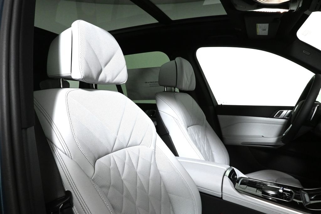 2026 BMW X5 40i - Photo 36