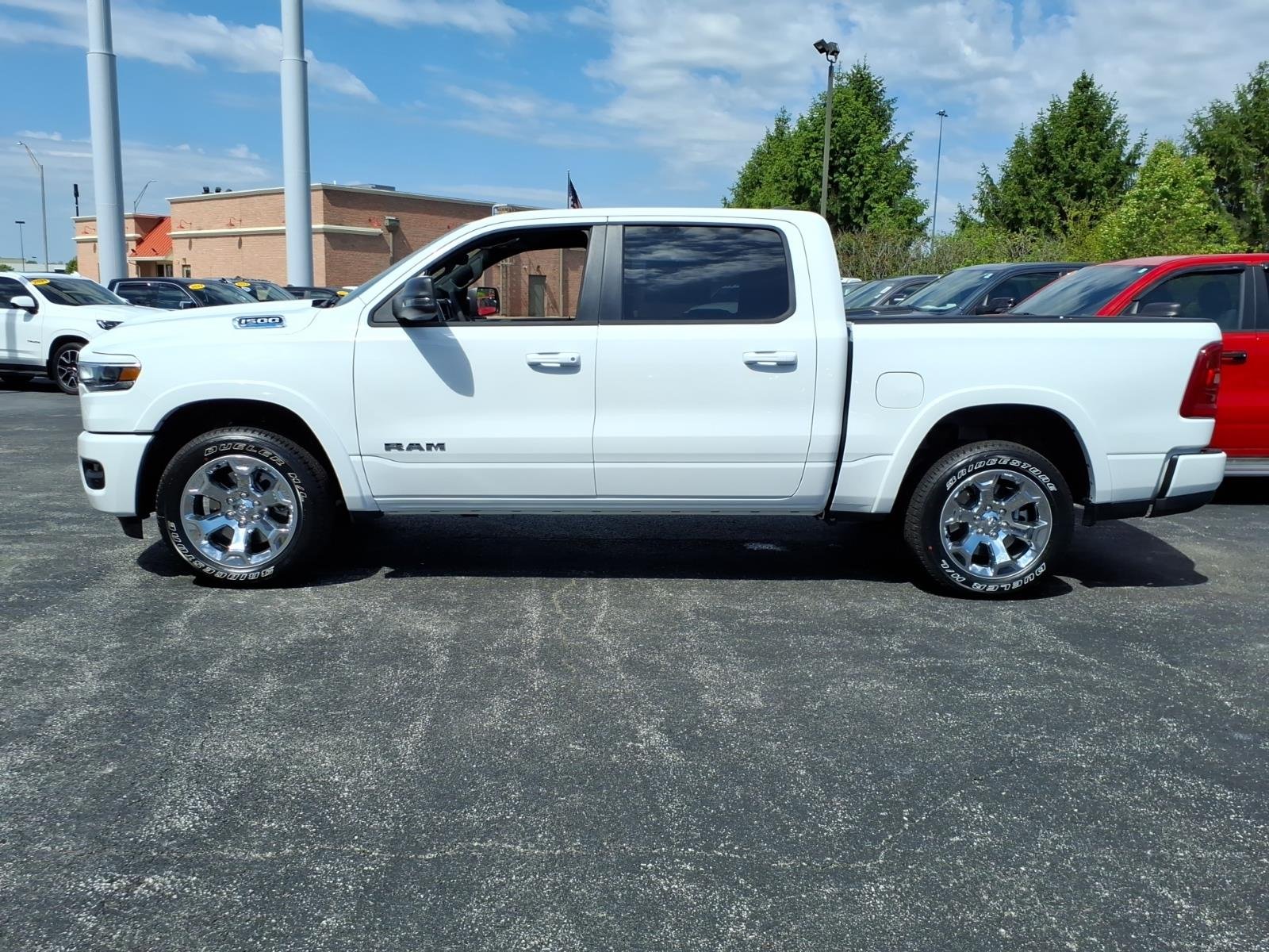 New 2026 Bright White Clear-Coat Exterior Paint RAM Big Horn image 4