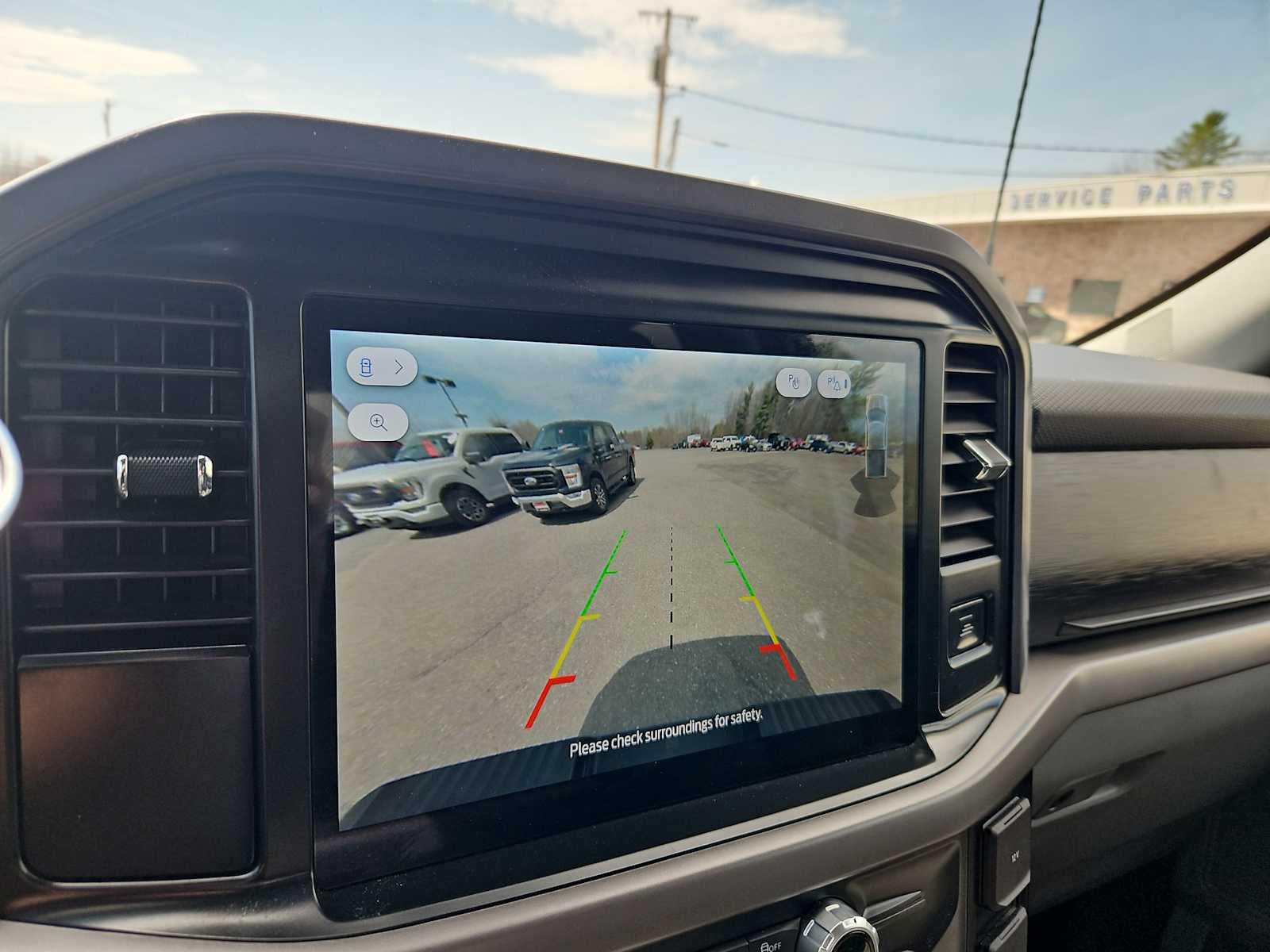 Certified Used 2025 Oxford White Ford XLT image 20