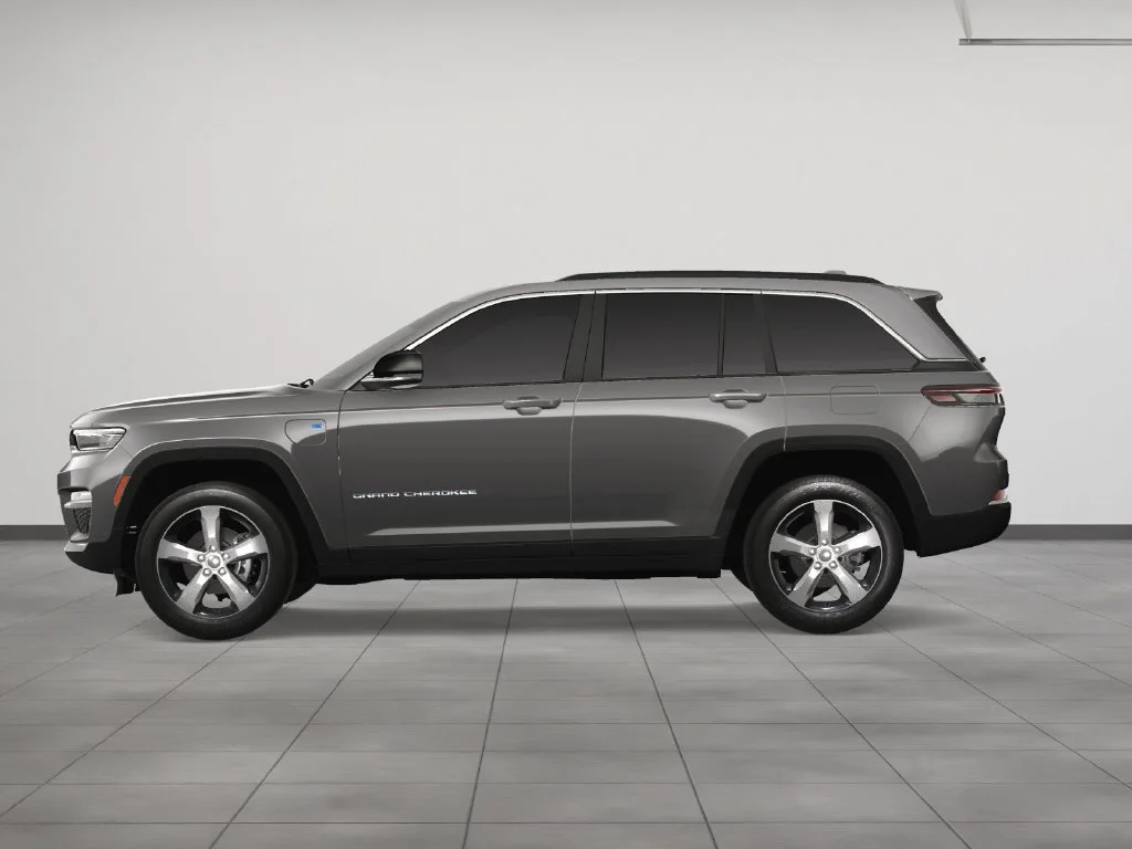 New 2024 Baltic Gray Metallic Clear-Coat Exterior Paint Jeep 4xe image 3