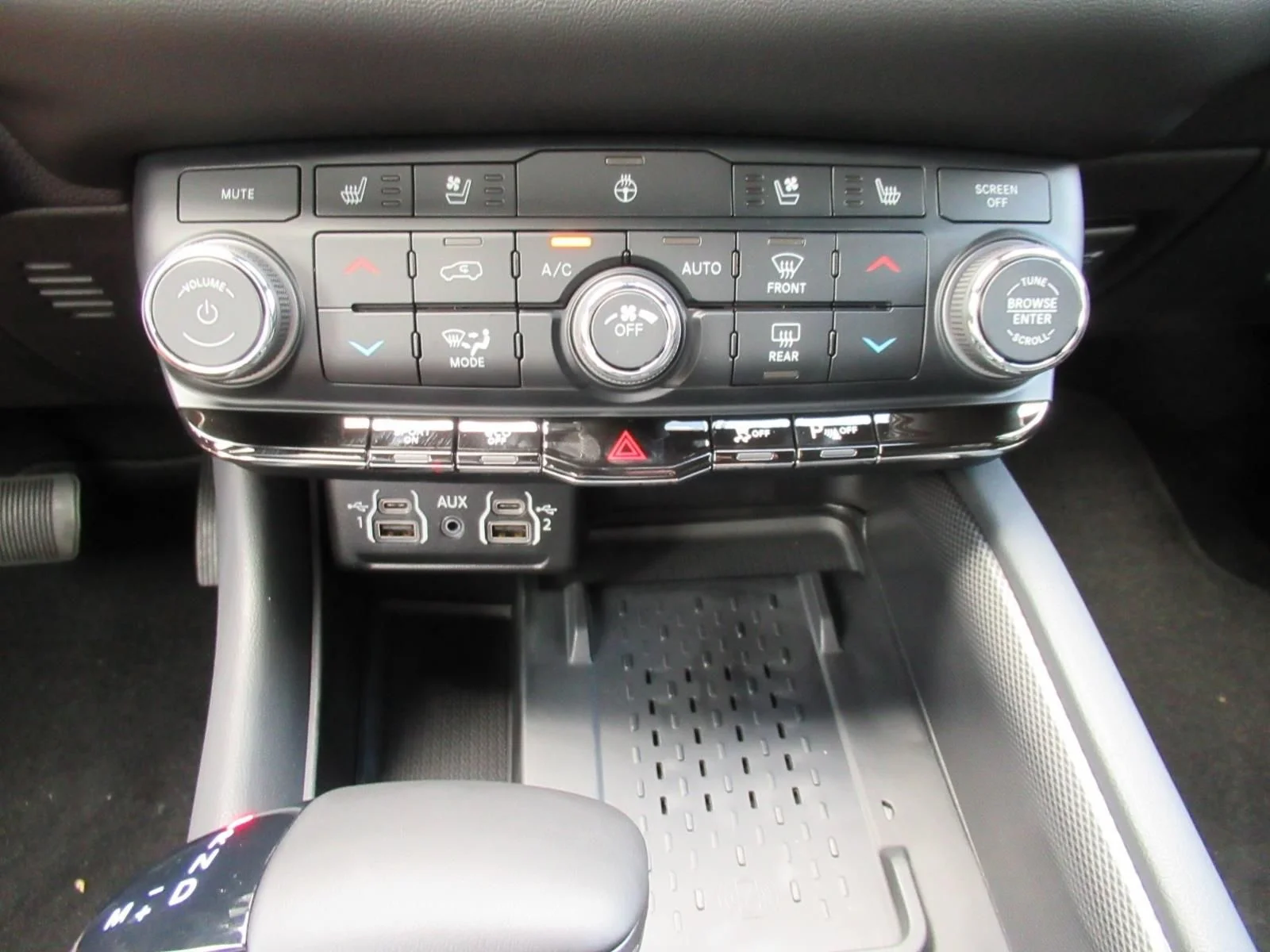 New 2027 Pitch-Black Exterior Paint Dodge GT image 30