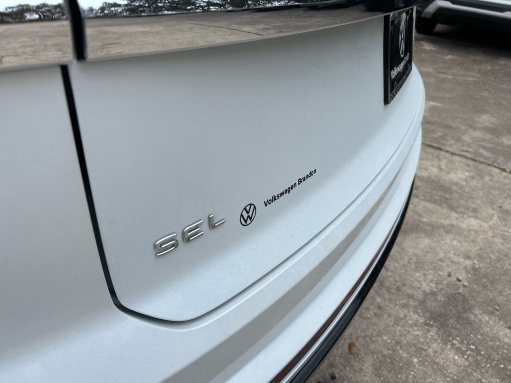 New 2026 White/off-white Volkswagen 2.0T SEL Premium R-Line image 31