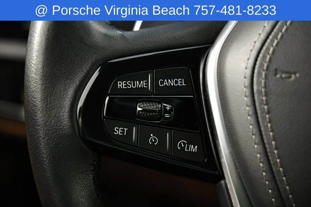 Used 2023 Gray BMW 540i xDrive image 35
