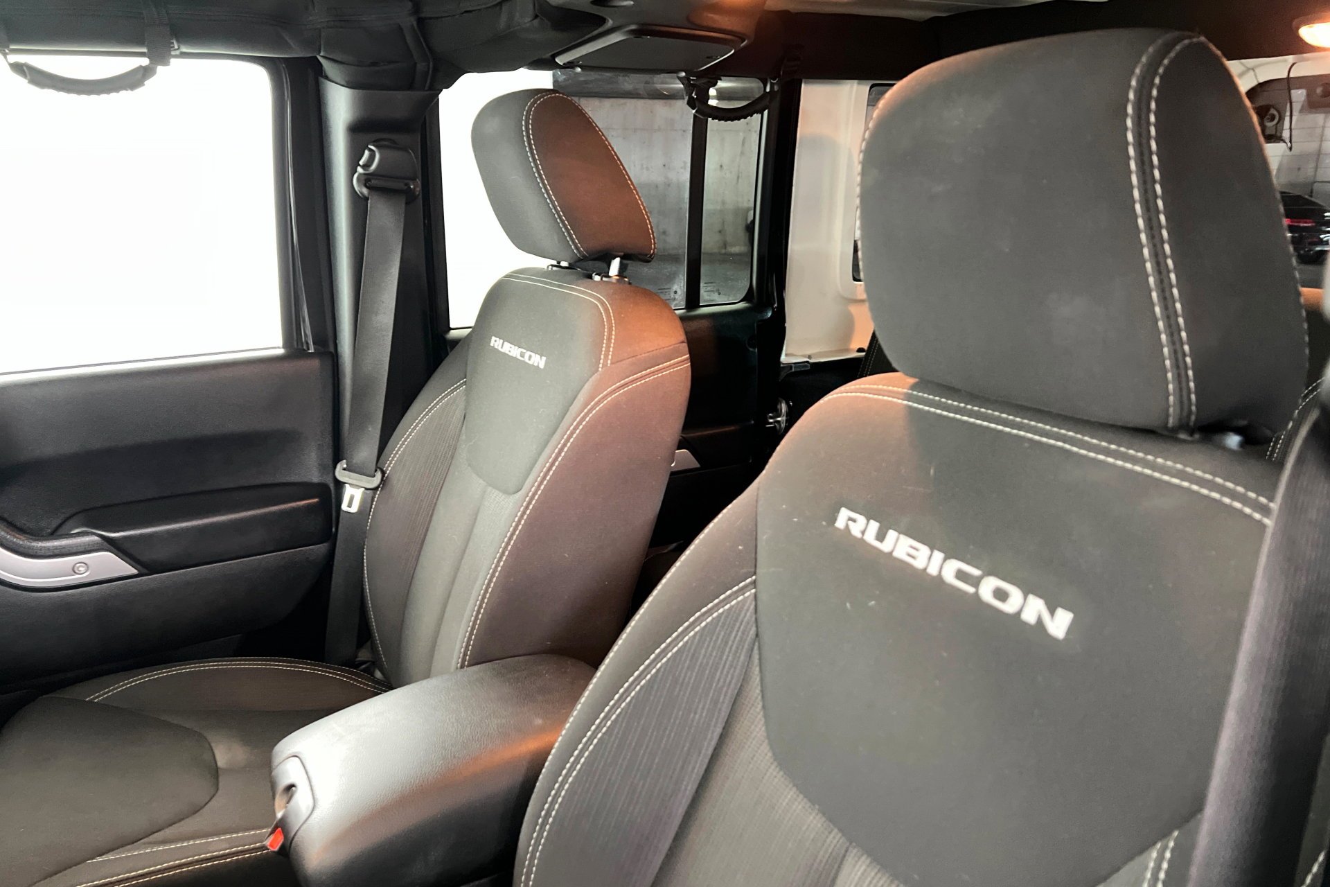 Used 2016 Black Clearcoat Jeep Rubicon image 17