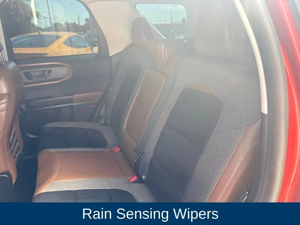 Used 2023 Hot Pepper Red Tinted Clearcoat Ford Outer Banks image 27