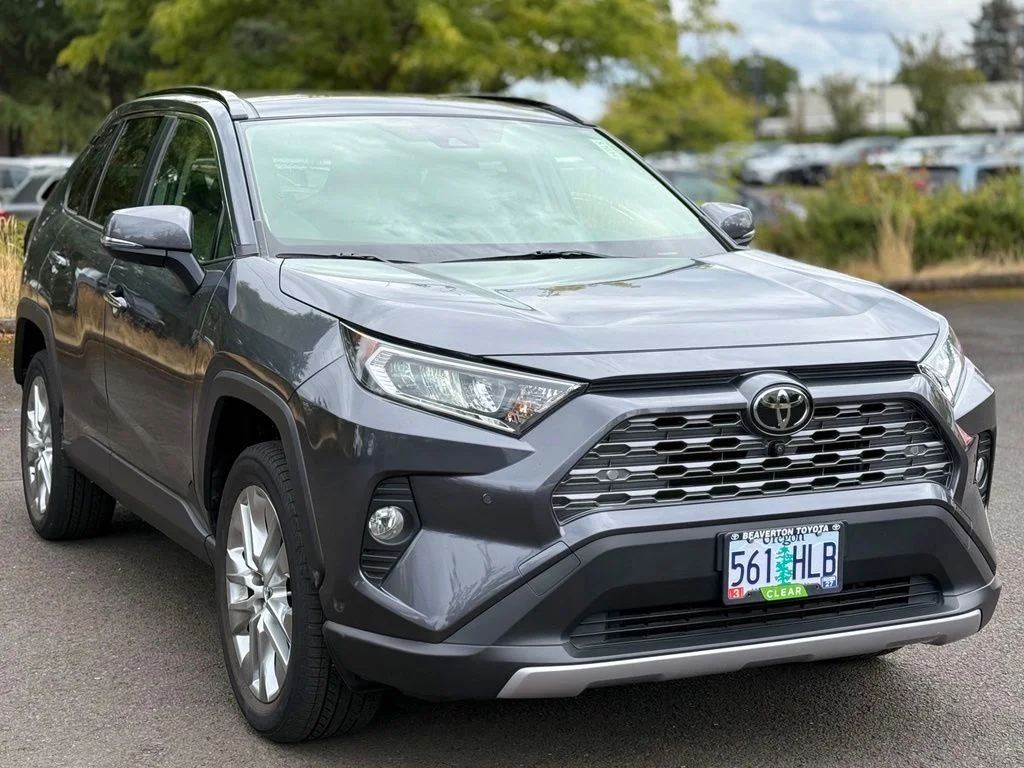Used 2019 Magnetic Gray Metallic Toyota Limited image 7