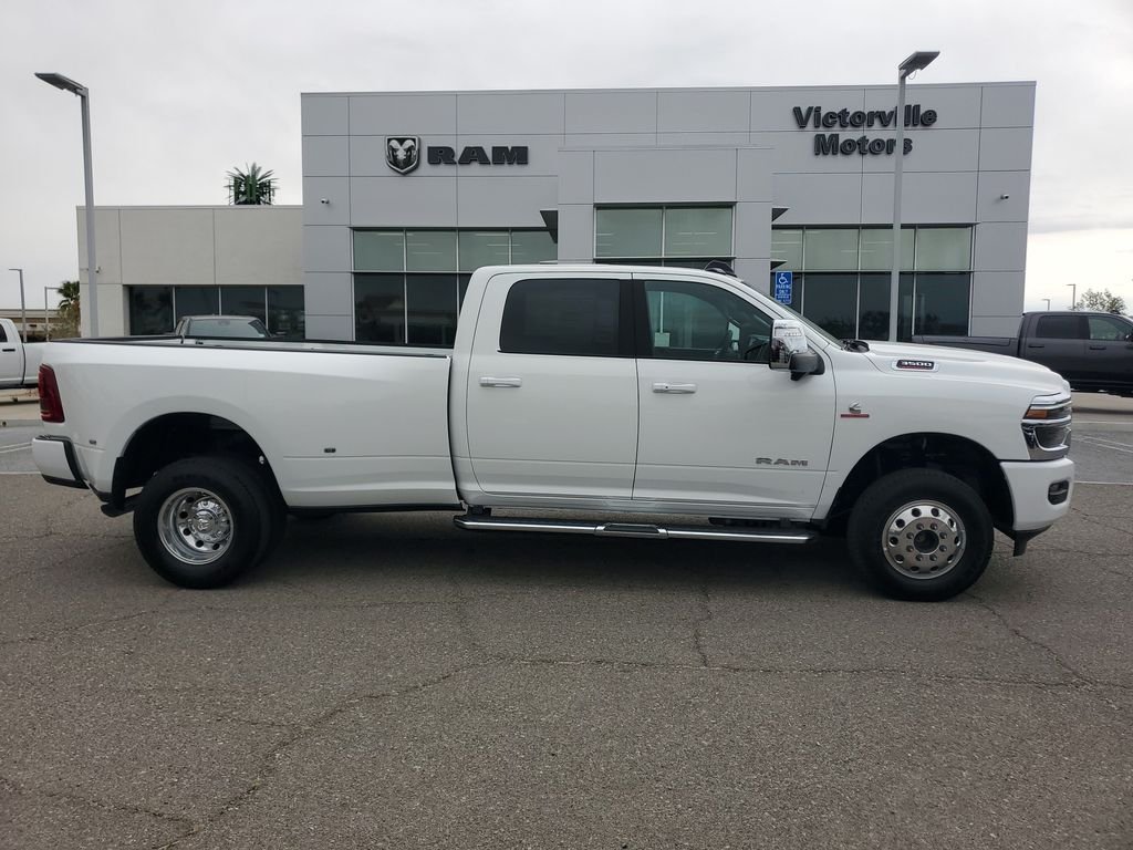 New 2026 Bright White Clear-Coat Exterior Paint RAM Laramie image 2