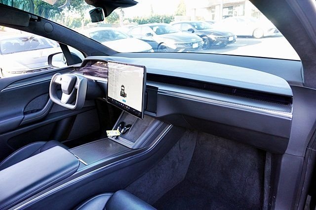 Used 2022 Black Tesla Plaid image 14