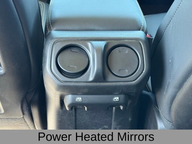 New 2026 Hydro Blue Pearl-Coat Exterior Paint Jeep Sahara image 20