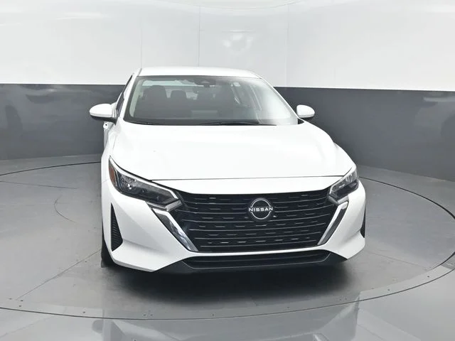 Used 2024 White Nissan SV image 29