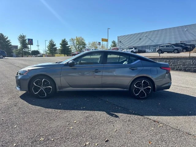Used 2024 Gray Nissan 2.5 SR image 8