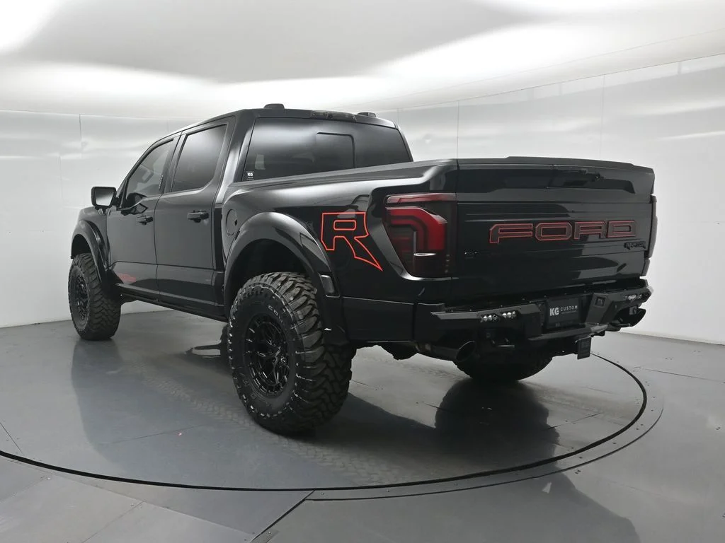 New 2026 Agate Black Metallic Ford Raptor image 38