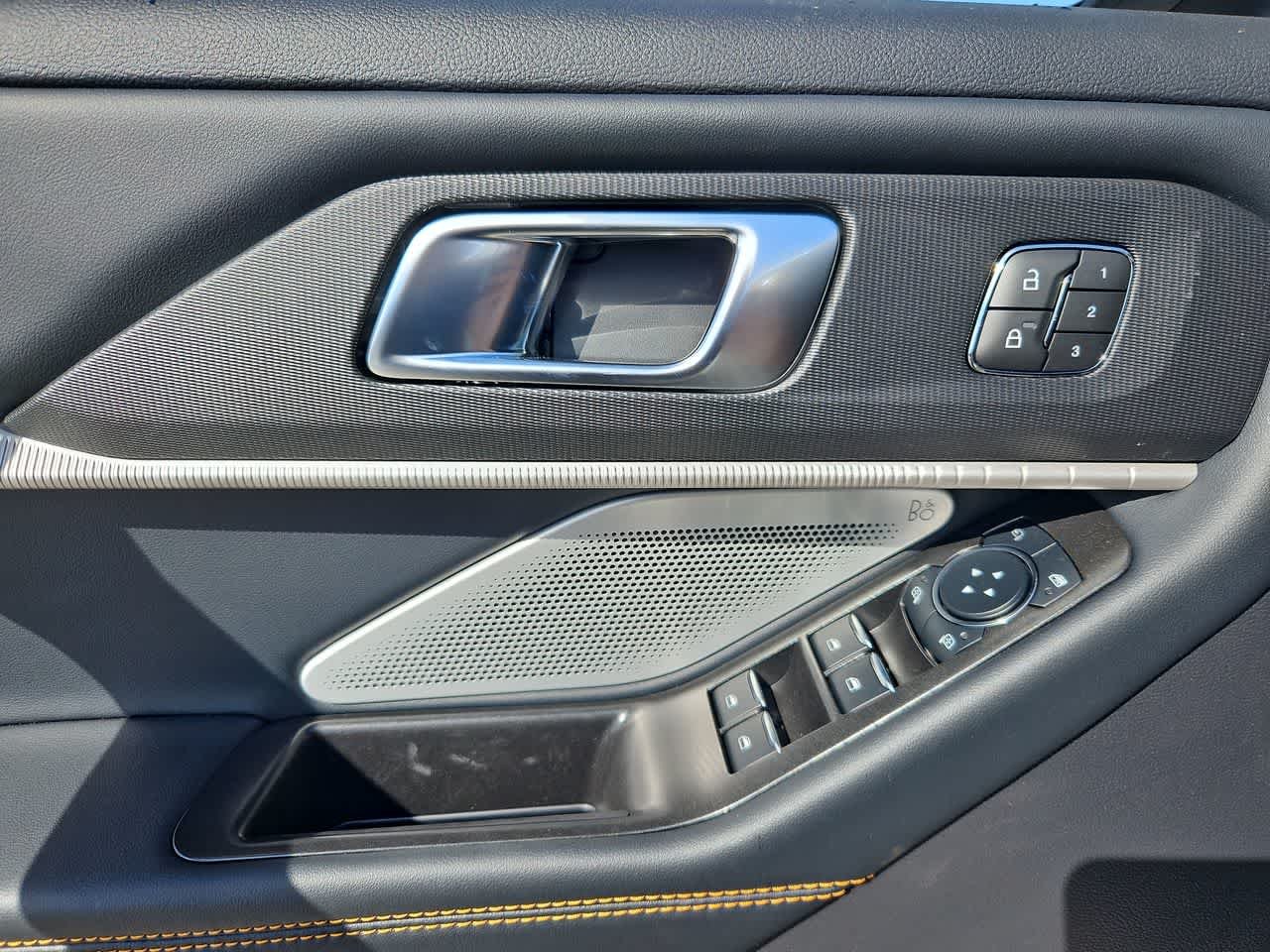 New 2026 Star White Metallic Tri-Coat Ford Tremor® image 11