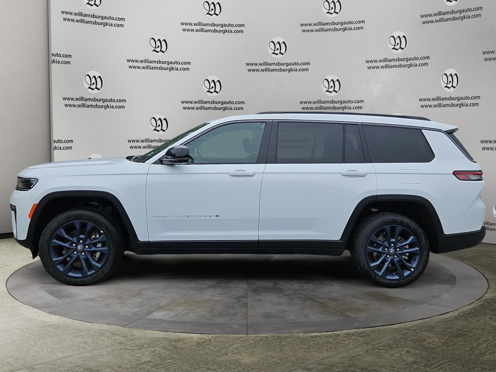 New 2026 Bright White Clear-Coat Exterior Paint Jeep  image 2