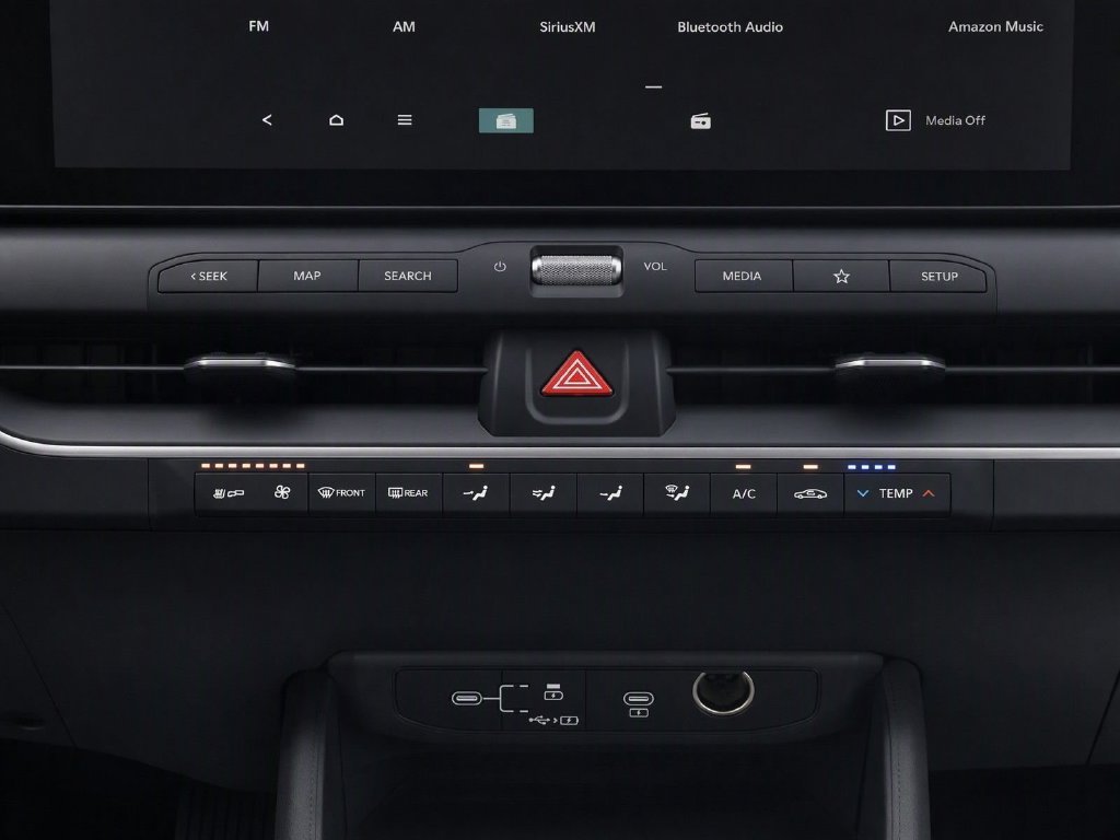 Used 2025 Black Kia LXS image 19