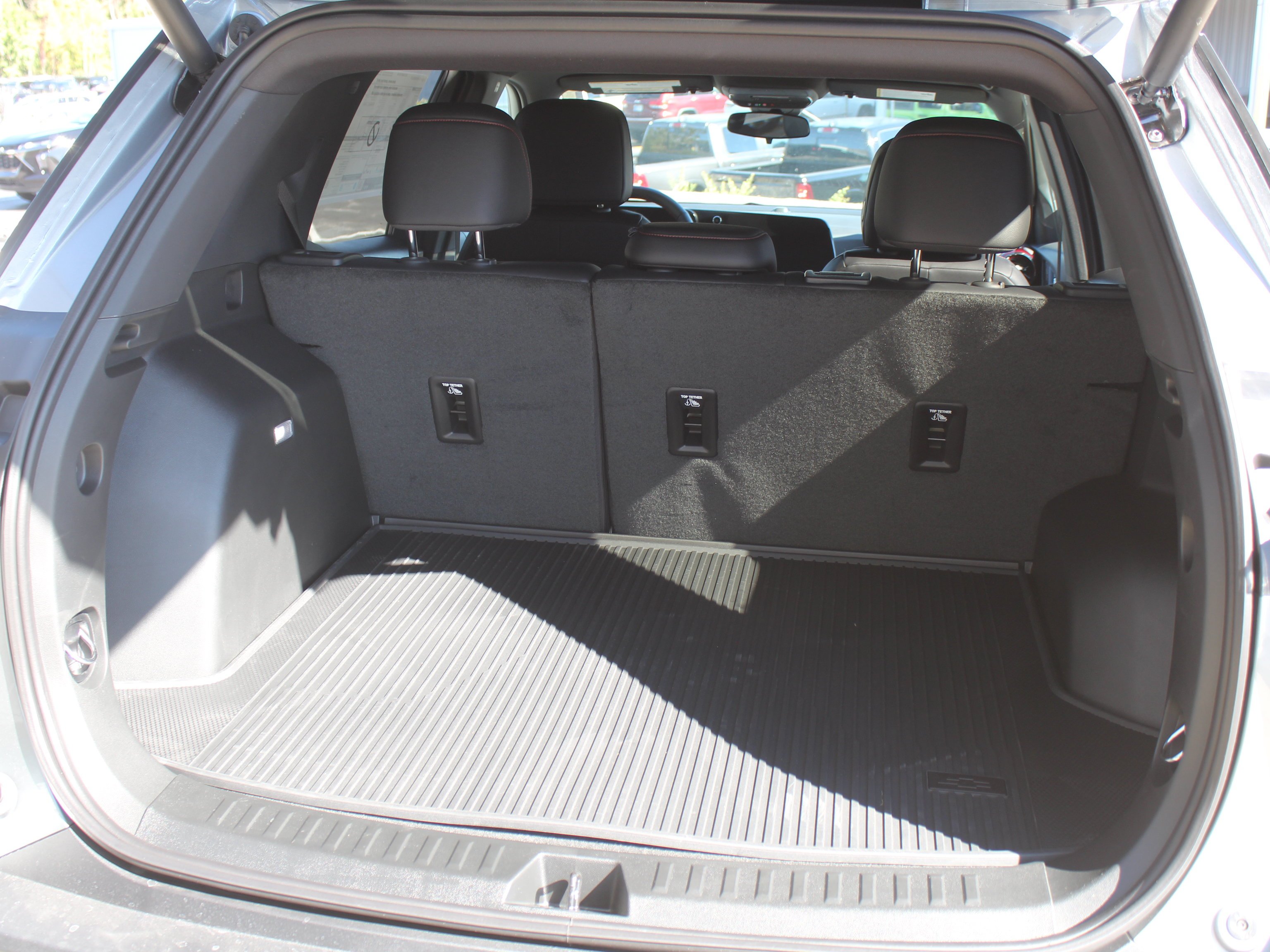 2027 Chevrolet Equinox RS - Photo 20