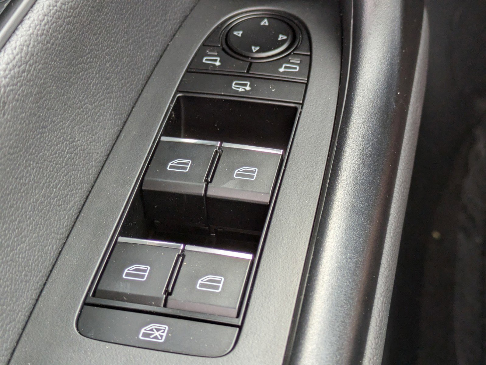 2025 Mazda CX-50 Premium Plus - Photo 29