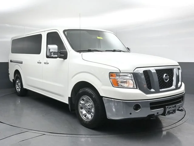 2016 Nissan NV 3500 SL V8's photo