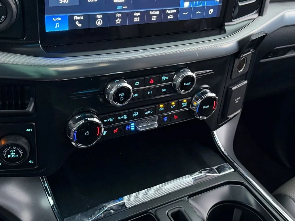 New 2026 Marsh Gray Ford Lariat® image 13