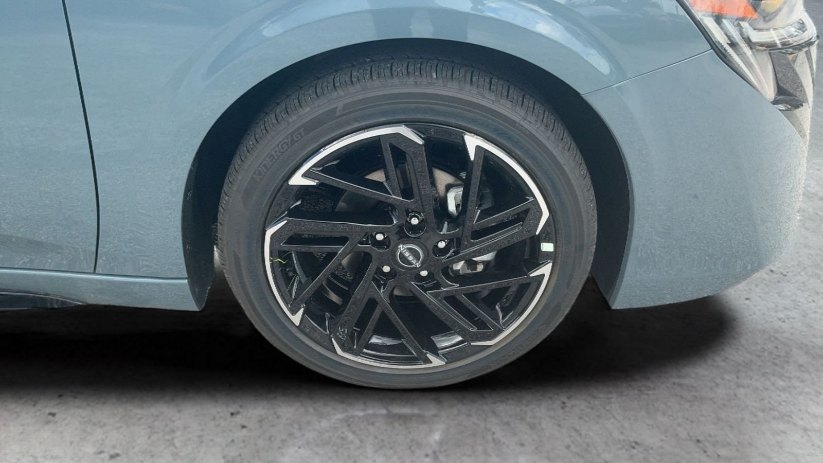 New 2027 Gray Nissan SR image 38