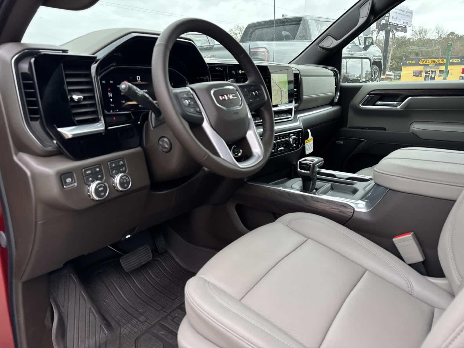 2026 GMC Sierra 1500 SLT - Photo 10