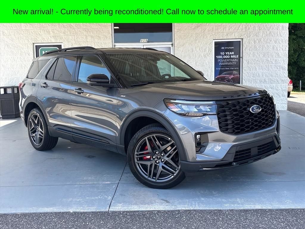 2025 Ford Explorer