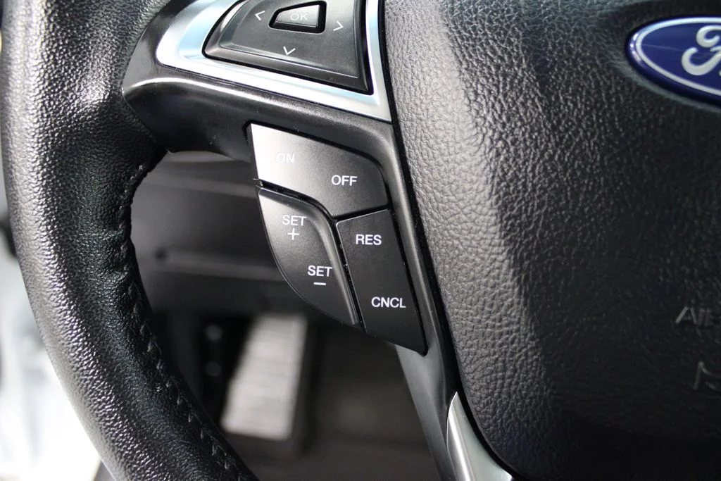 2024 Ford Edge SEL - Photo 22