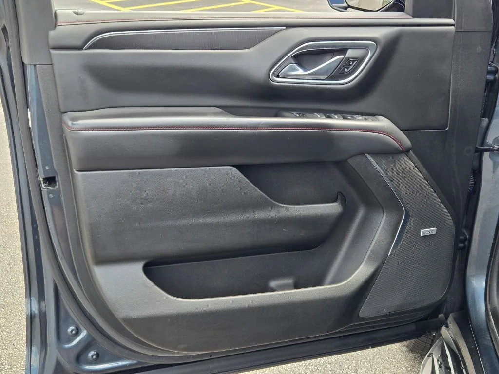 Used 2021 Gray Chevrolet RST image 23
