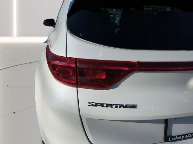 Used 2020 White Kia EX image 7