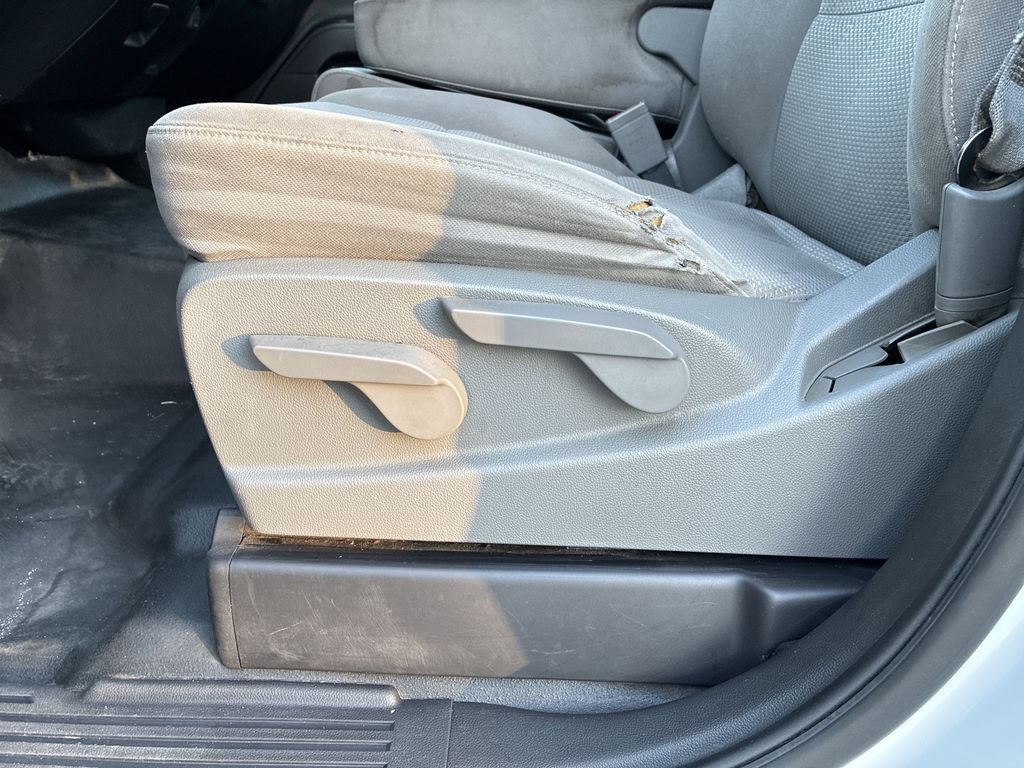 Used 2014 White Chevrolet Work Truck image 13