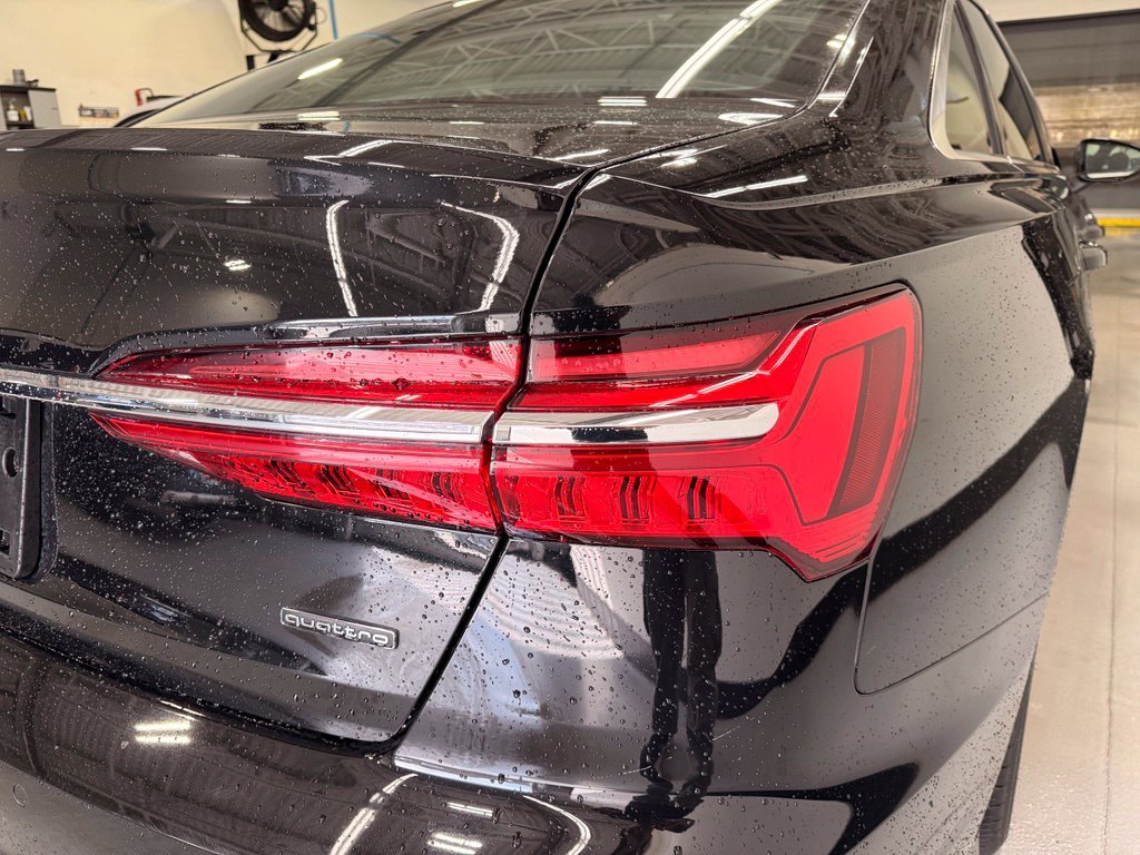 Used 2019 Black Audi quattro image 3