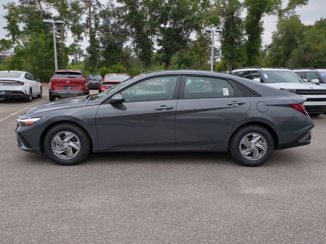 New 2026 Gray Hyundai SE image 33