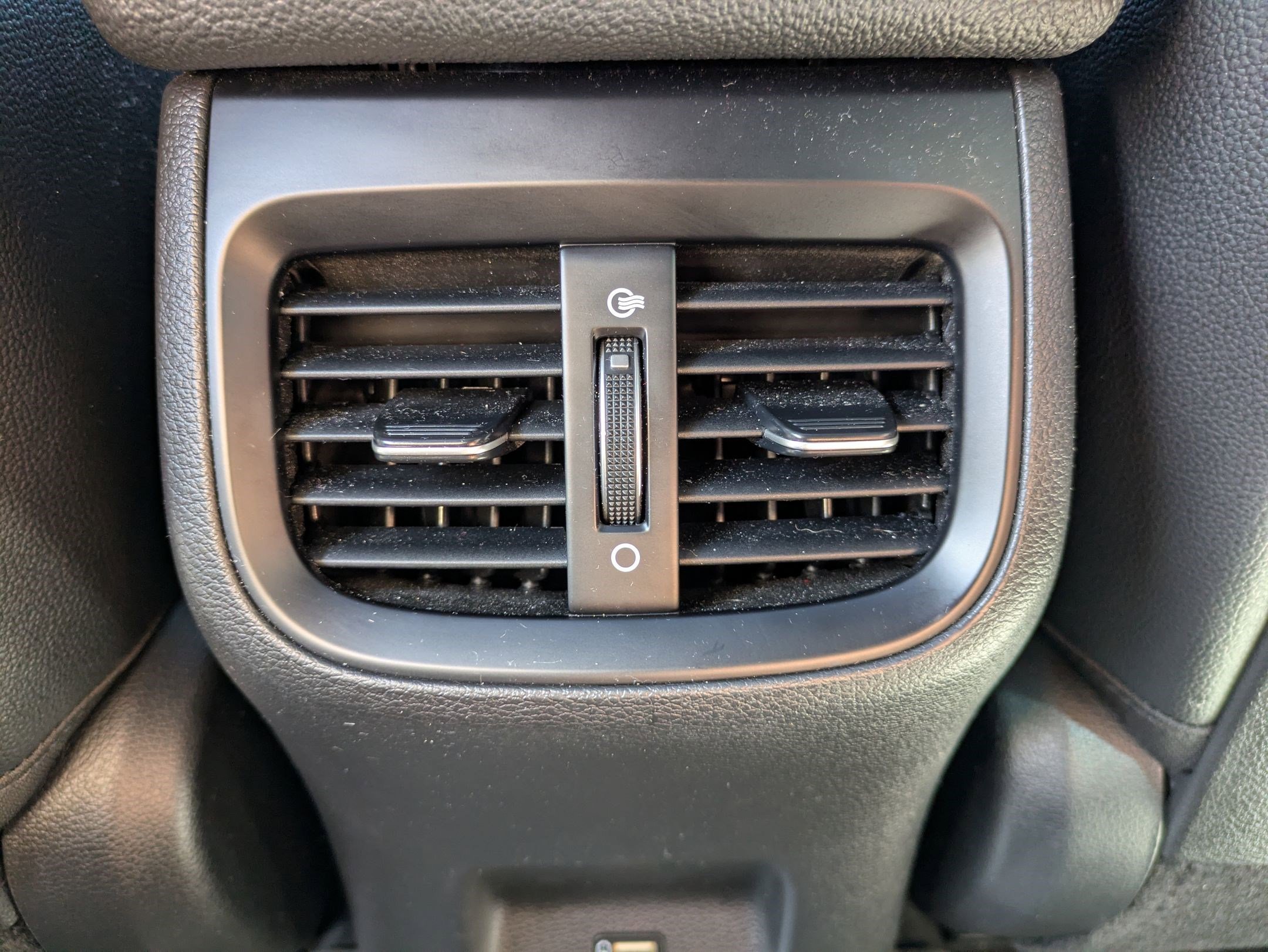 Used 2023 Black Kia GT Manual image 29