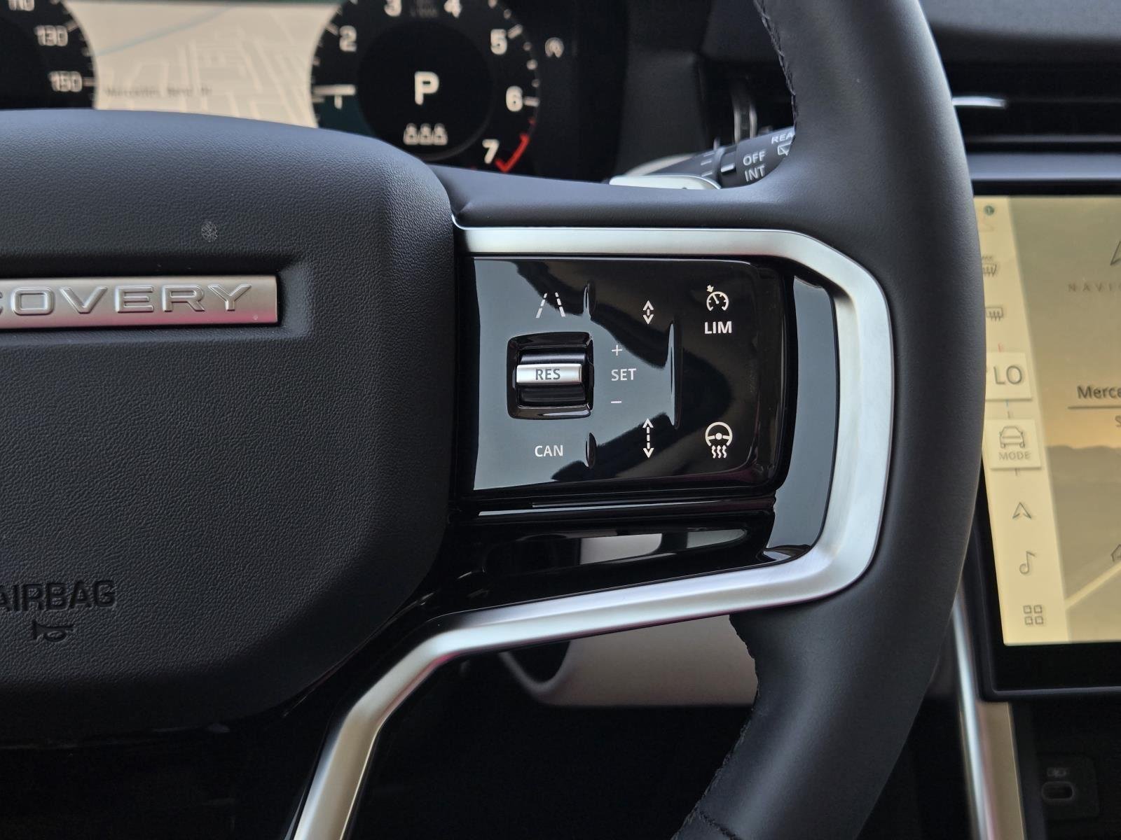 2025 Land Rover Discovery Sport S - Photo 17
