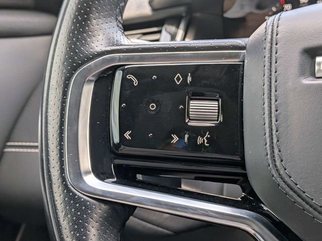 Used 2021 Black Land Rover R-Dynamic HSE image 28