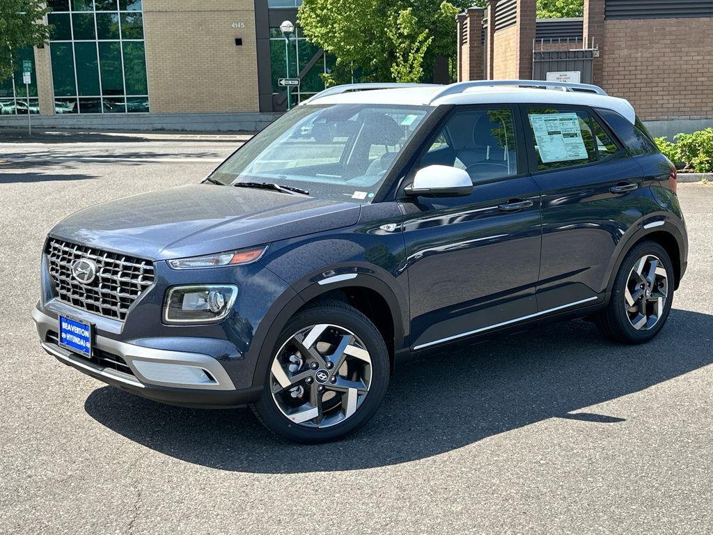 2026 Hyundai Venue SEL w/ 2-Tone Roof IVT's photo