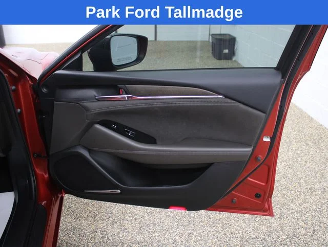 Used 2018 Soul Red Crystal Mazda Signature image 22