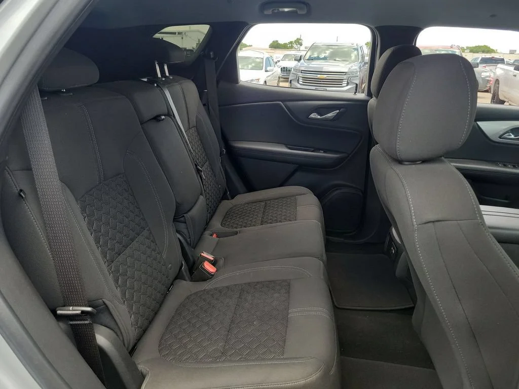 Certified Used 2021 SILVER ICE METALLIC Chevrolet LT image 26